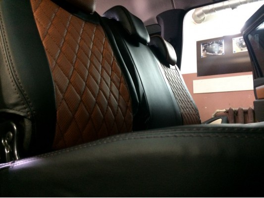 Авточехлы на Lada Largus Авточехлы на Lada Largus