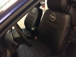 Авточехлы на Opel Astra H