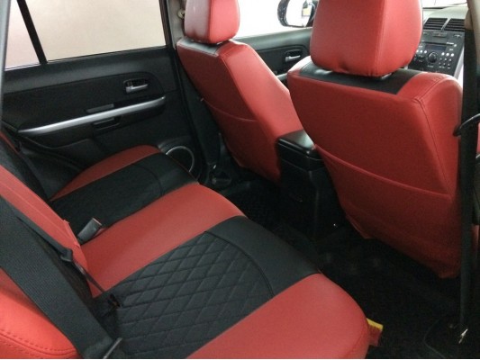 Авточехлы на Suzuki Grand Vitara Авточехлы на Suzuki Grand Vitara