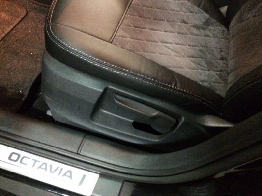 Авточехлы на Skoda Octavia A7 Авточехлы на Skoda Octavia A7