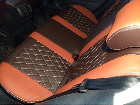 Авточехлы на Volkswagen Golf 6