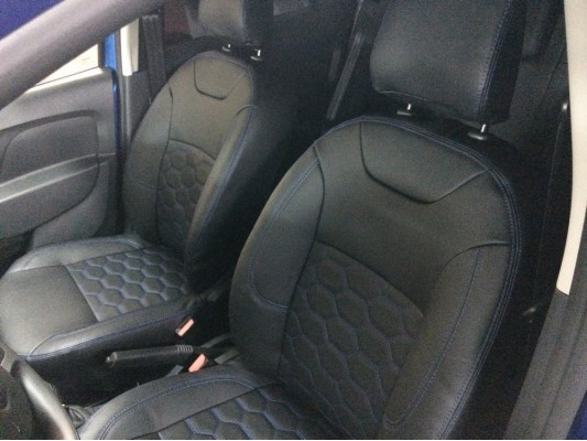 Каркасные авточехлы на Renault Sandero Stepway 2 Каркасные авточехлы на Renault Sandero Stepway 2