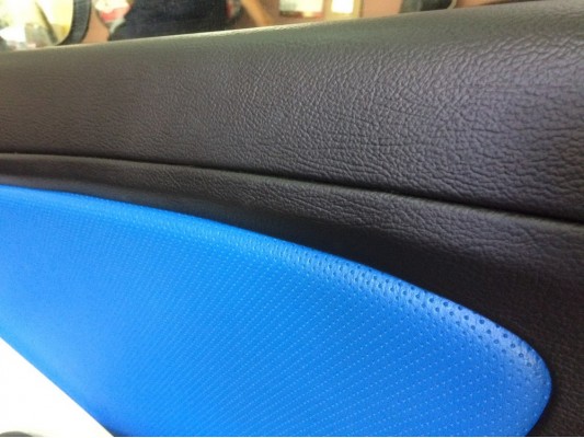 Перетяжка дверных карт Перетяжка дверных карт